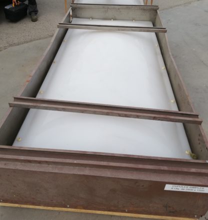 Cupulas de policarbonato para cubierta horizontal. 290x132cm