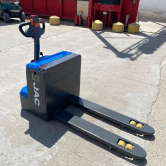 Transpaleta Eléctrica JAC CBD20 2000kg – Batería 24V – Uso Industrial Profesional (NUEVO)