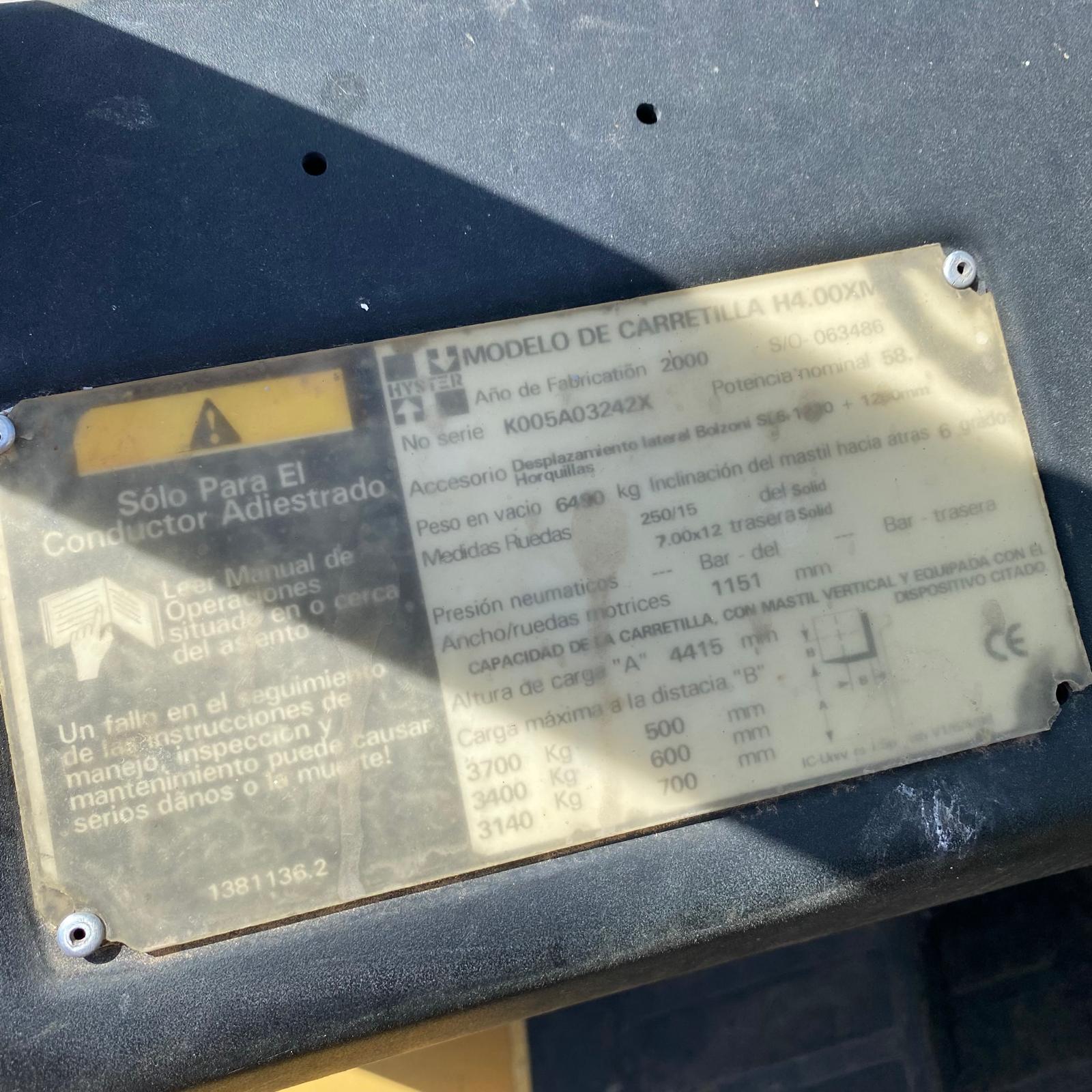 Placa de características de carretilla elevadora Hyster H4.00XM con capacidad de carga de 3.700 kg